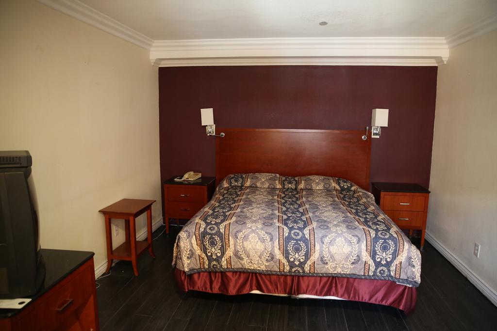 Chateau Inn&Suites Downey Exterior foto