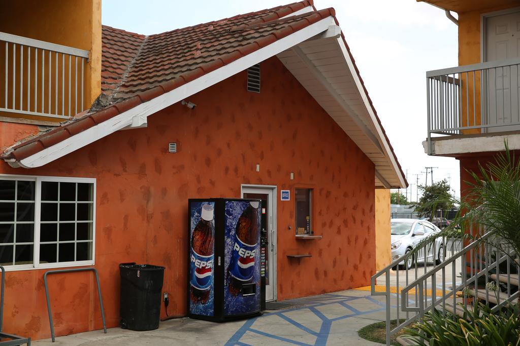 Chateau Inn&Suites Downey Exterior foto